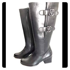 Never Worn Vaneli Black Leather Size 6M Tall Boots